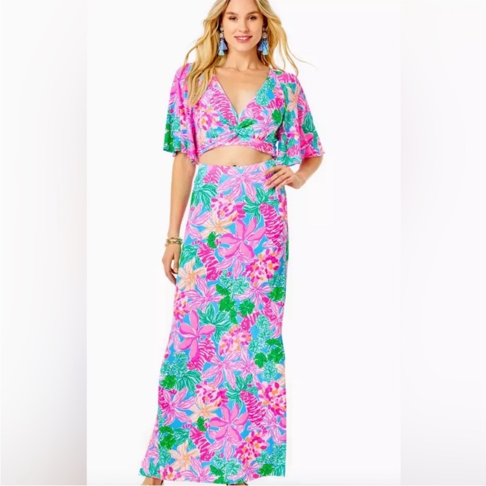 Excellent Pre-Owned Condition- Lilly Pulitzer Minka Maxi Skirt and Crop Top